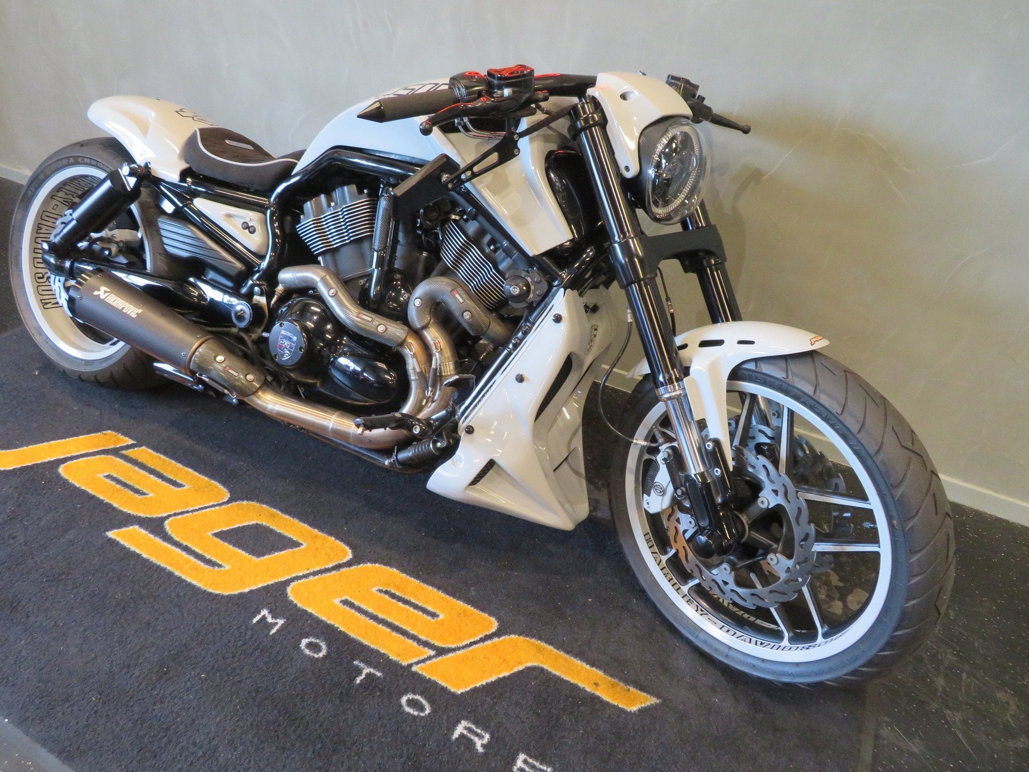 Harley-Davidson VRSCDX-ANV NIGHT ROD 5HD SPECIAL (bj 2012), Motoren, Chopper, Gebruikt, Bedrijf