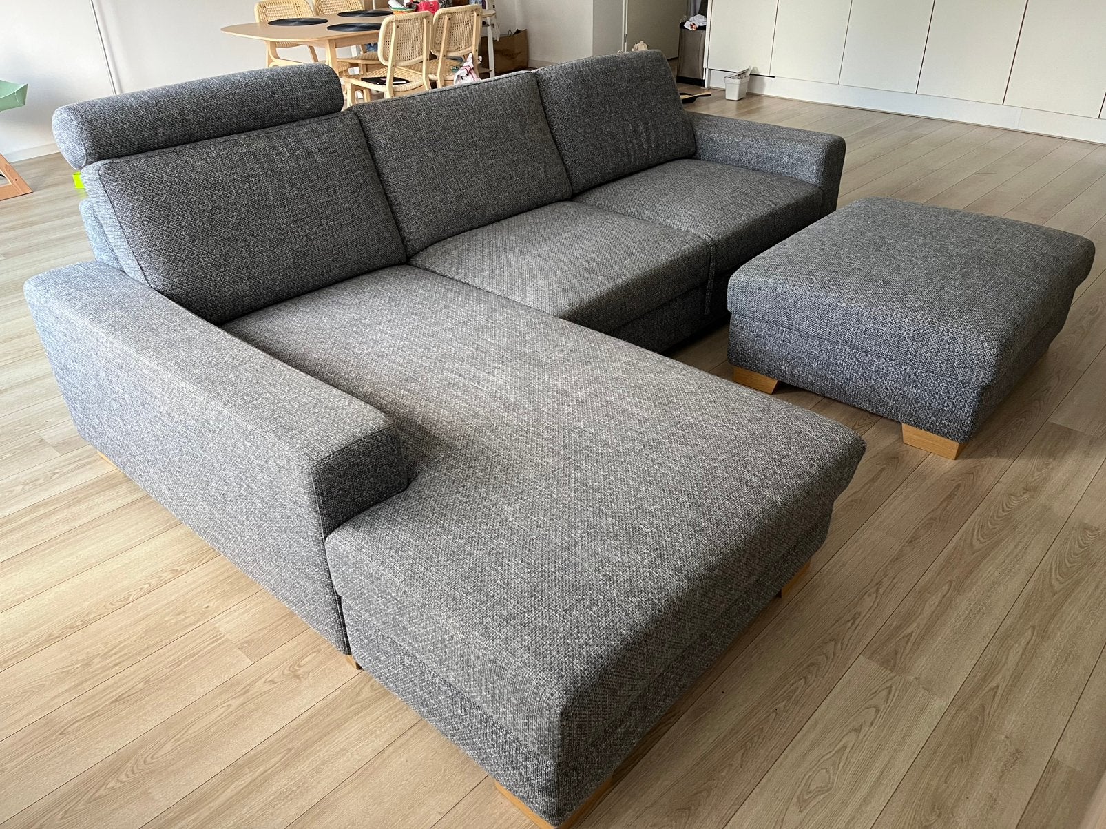 IKEA SÖRVALLEN hoekbank + hocker + slaapfunctie – grijs, Huis en Inrichting, Ophalen, Zo goed als nieuw, Vierpersoons of meer