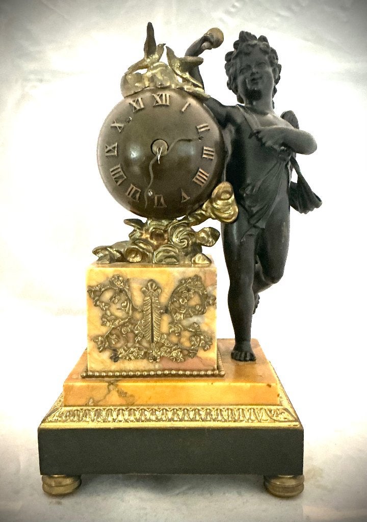 Klein romantische bronzen pendule., Antiek en Kunst, Antiek | Klokken, Ophalen of Verzenden