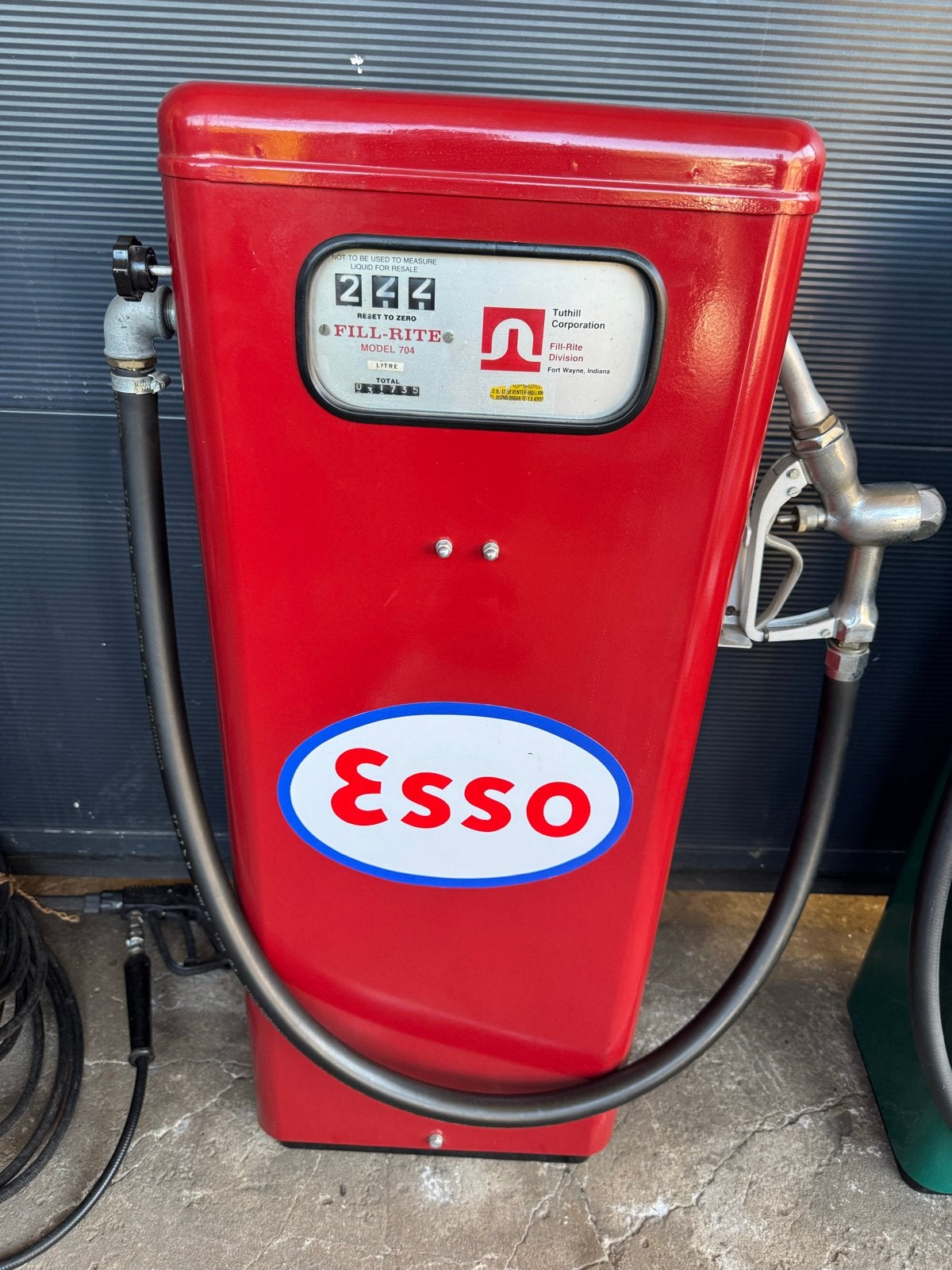 Unieke Ouderwetse Esso Benzinepomp - Decoratie Stuk, Ophalen