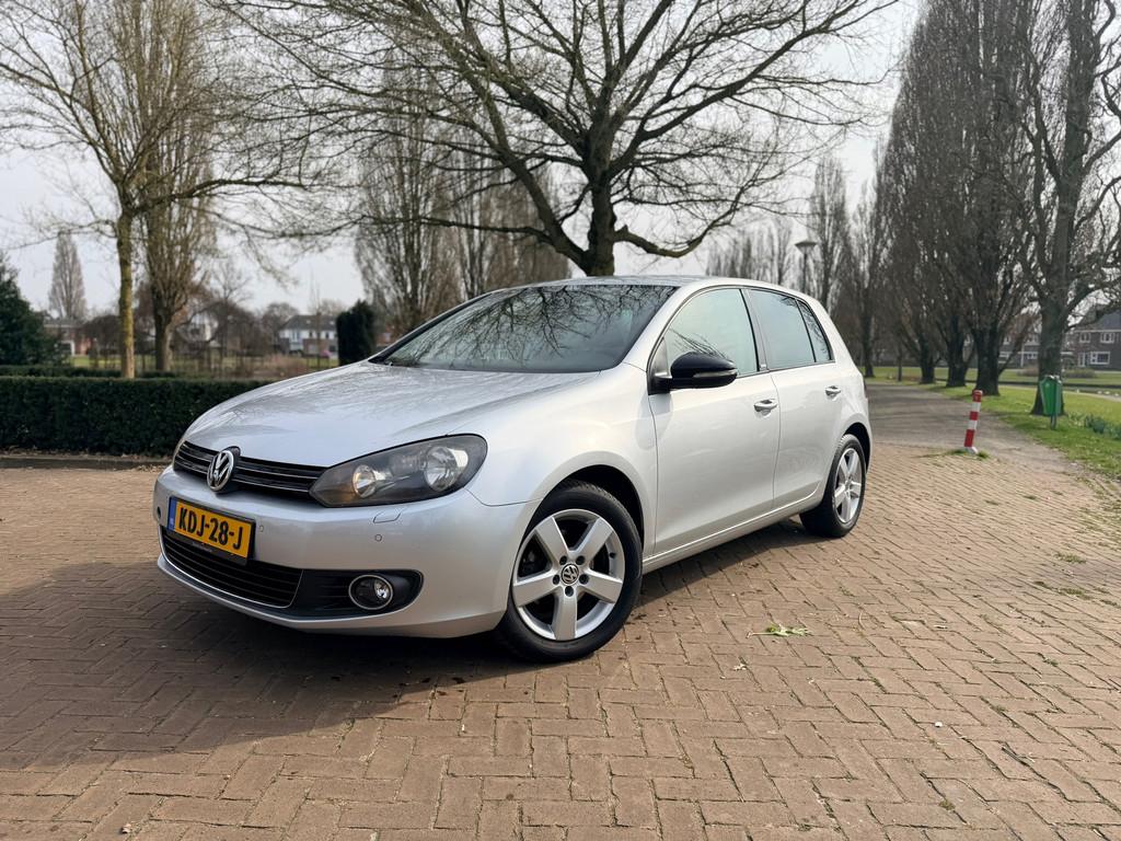 Volkswagen Golf 1.2 TSI Highline | Trekhaak | PDC | 1e eigen, Auto's, Voorwielaandrijving, Euro 5, 86 pk, Gebruikt