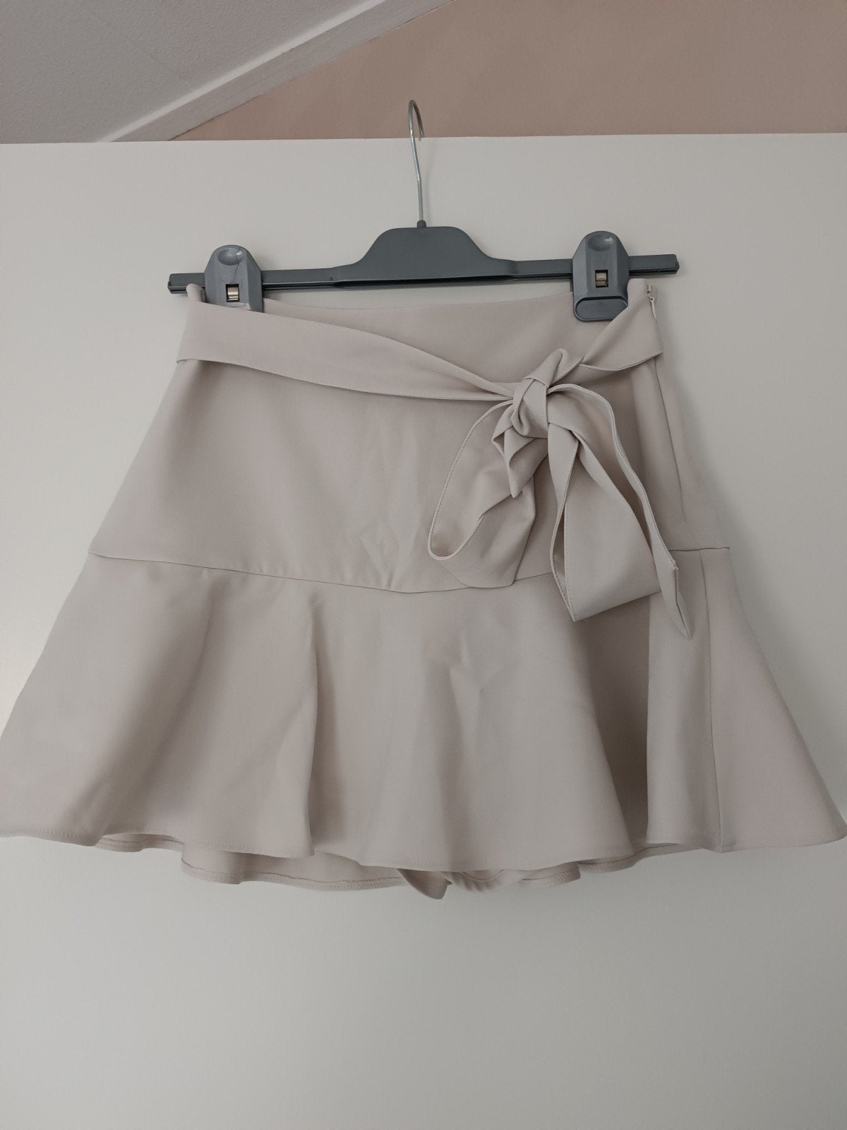 Rok/skort, Kleding | Dames, Beige, Ophalen of Verzenden, Zo goed als nieuw, Maat 34 (XS) of kleiner
