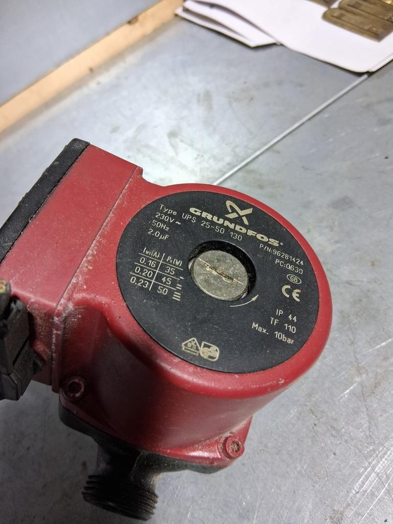 Cv pomp verwarmingspomp, Doe-het-zelf en Verbouw, Minder dan 30 cm, Cv-ketel of Combi-ketel, Minder dan 60 cm, Ophalen of Verzenden