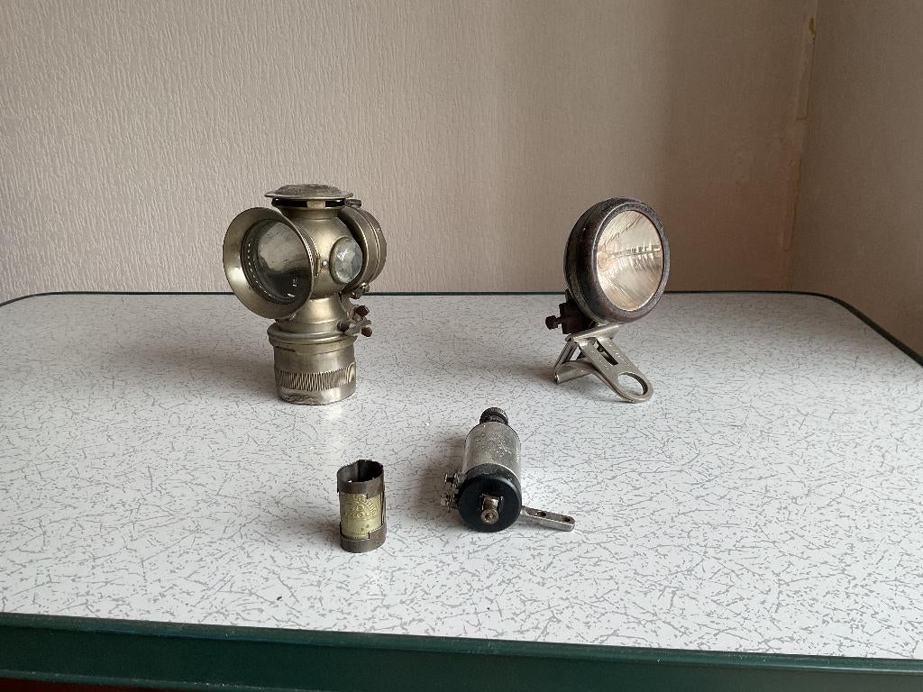 Fietslamp van voor WO2, Ophalen of Verzenden