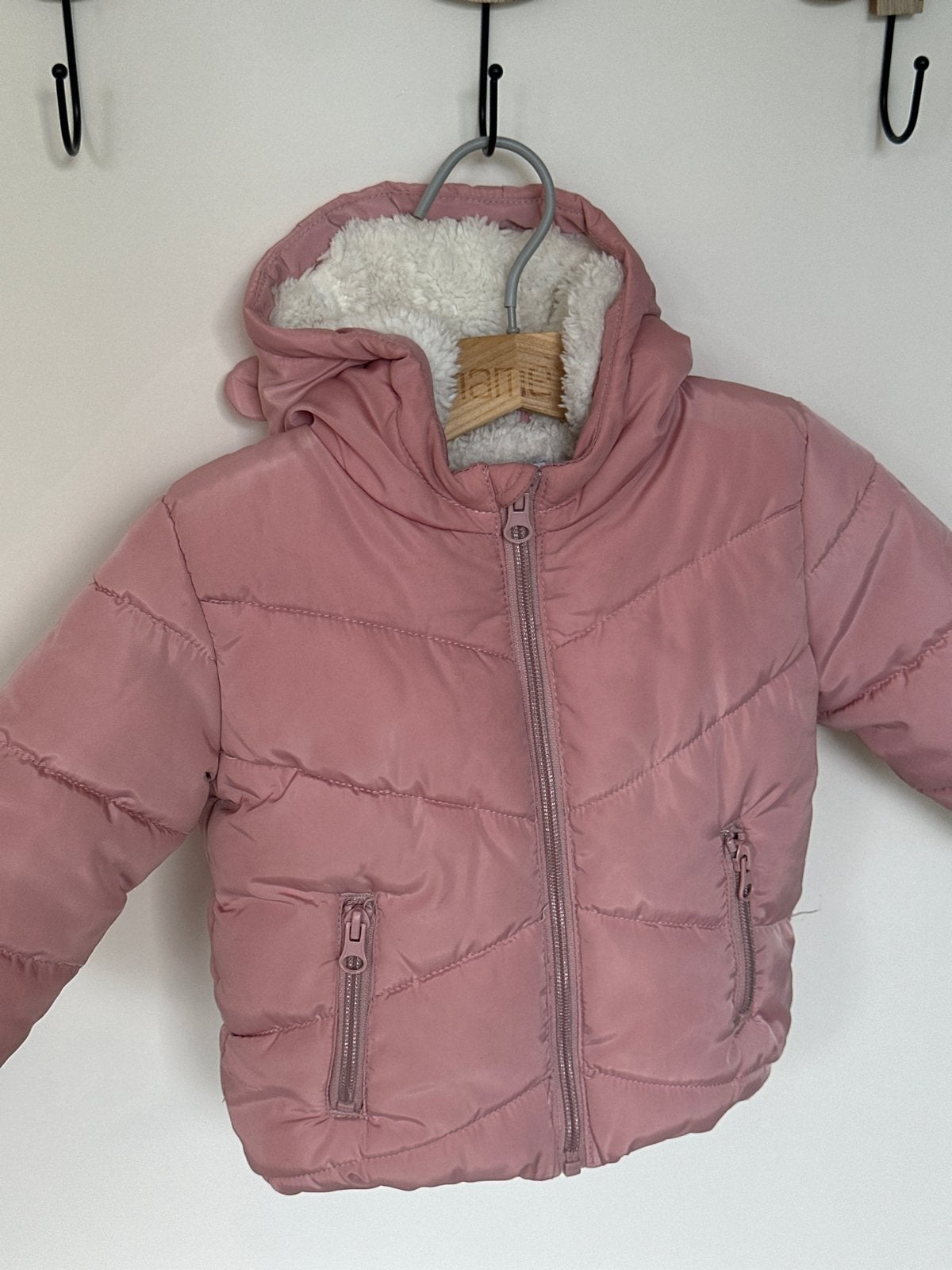 Meisje winterjas maat 74 (6-9 maanden), Ophalen of Verzenden, Zo goed als nieuw, Meisje, Jasje