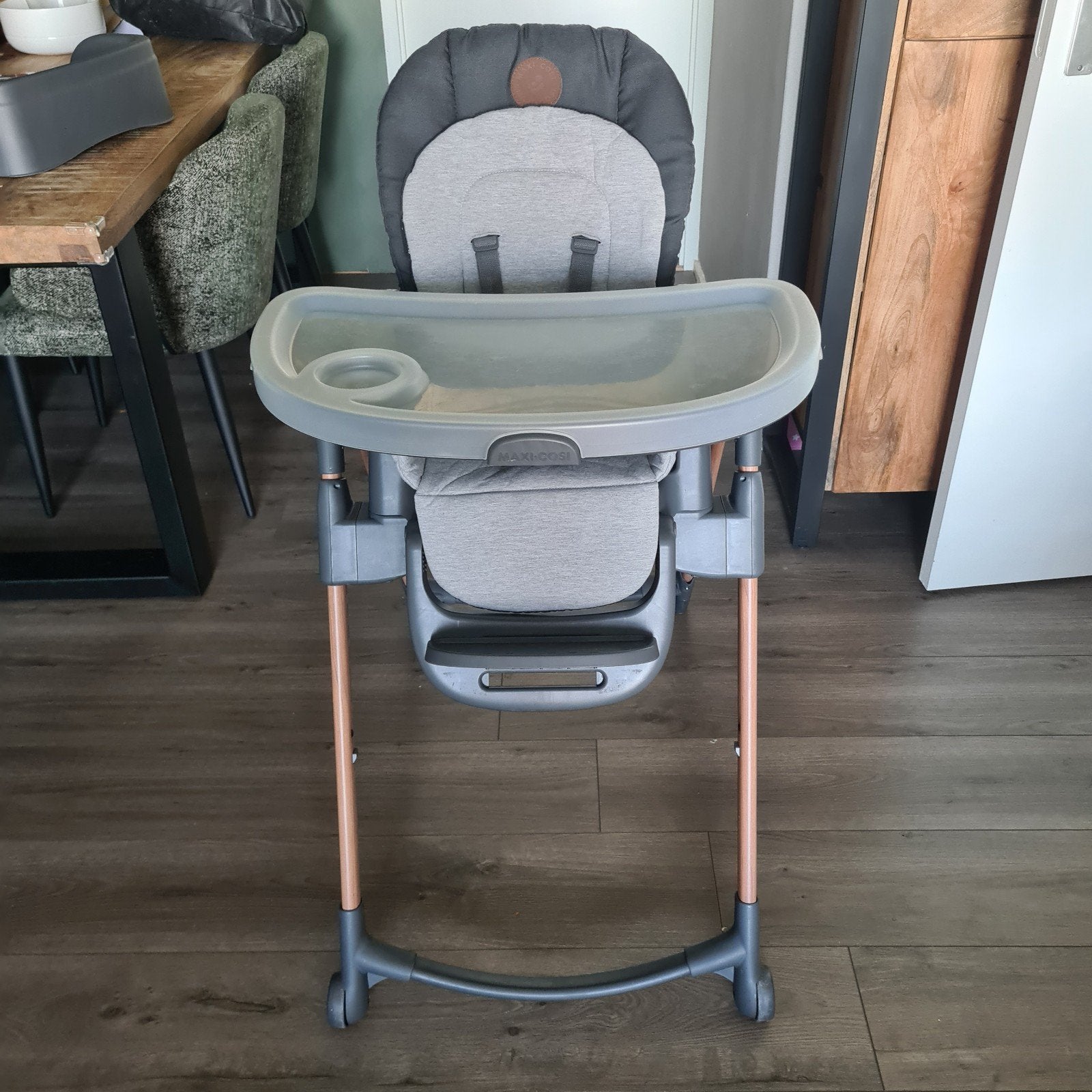 Maxi Cosi Minla High Chair 0 M - 14Y Max 60 Kg, Ophalen, Zo goed als nieuw, Meegroeistoel, Afneembaar eetblad