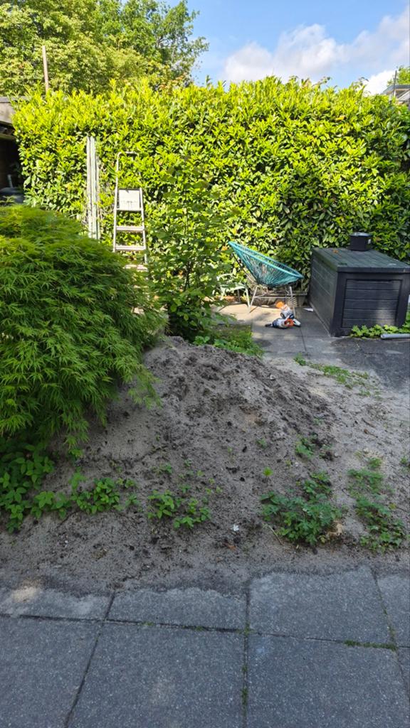 Gratis af te halen: Ophoogzand / Straatzand, Tuin en Terras, Zand, Ophalen, Gebruikt, Straatzand