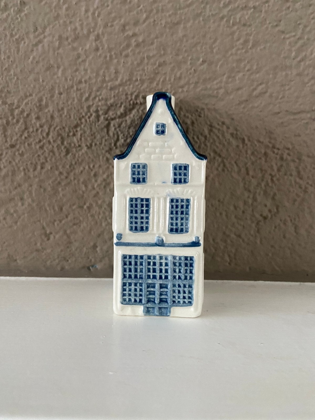 KLM huisje nr 8, Ophalen of Verzenden, Zo goed als nieuw, 1 t/m 20