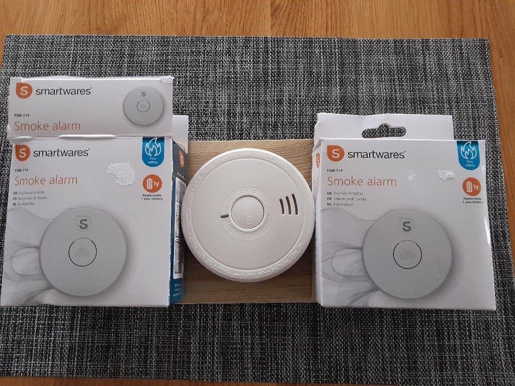 3 brandmelders samen voor 5 euro , wegens verhuizing over, Ophalen of Verzenden, Zo goed als nieuw, Detector, Sensor of Melder