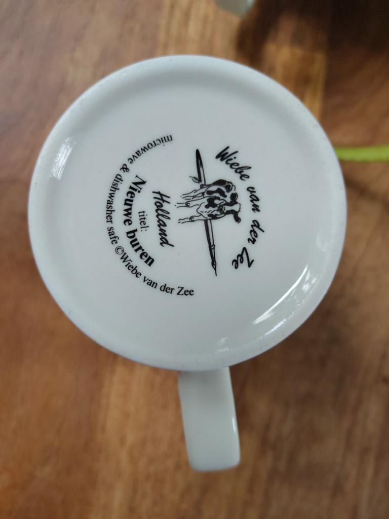 Wiebe van der Zee Mokken & Theepot 'nieuwe buren', Overige typen, Nieuw, Ophalen of Verzenden, Overige stijlen
