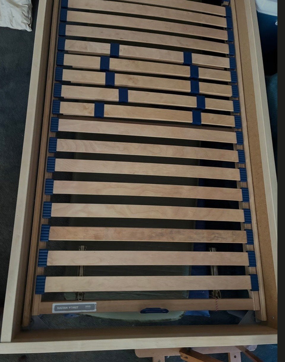 Ikea bed met lattenbodem (Sultan lade), Ophalen, Gebruikt, Eenpersoons, Beige