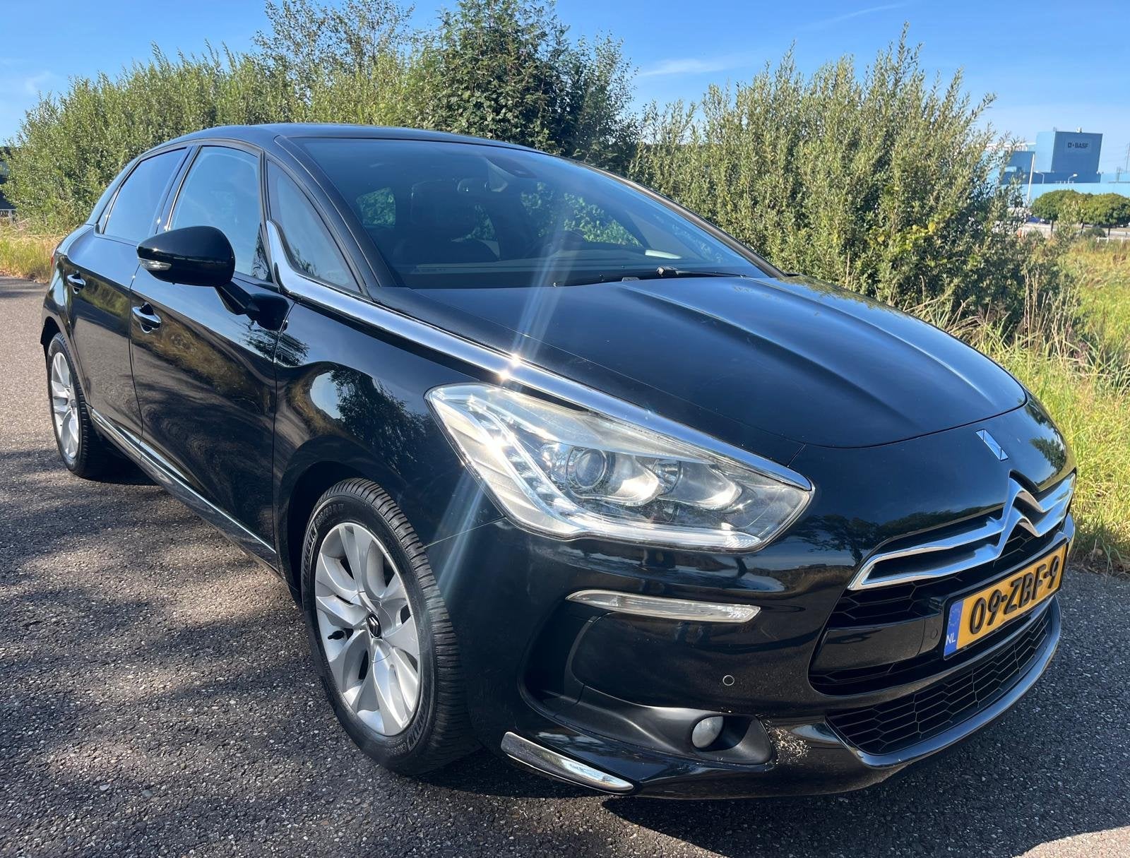 Citroën DS5 1.6 | Clima | Cruise | Navi | Panodak | Achteru, Auto's, Citroën, Gebruikt, Zwart, 1598 cc, 1500 kg
