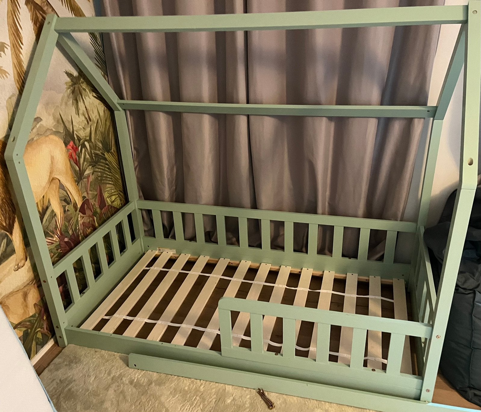 Kinderbed / kleuterbed Groen Houten Bedframe huisje 160/80, Ophalen, Gebruikt, 160 tot 180 cm, 70 tot 85 cm