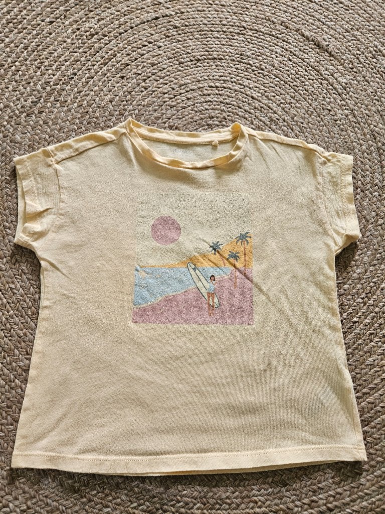 Geel shirtje, maat 122-128, Ophalen of Verzenden, Zo goed als nieuw, Meisje, Shirt of Longsleeve