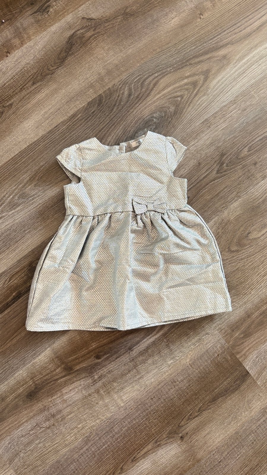 Feestelijke zilveren jurk voor baby's, Ophalen of Verzenden, Zo goed als nieuw, Meisje