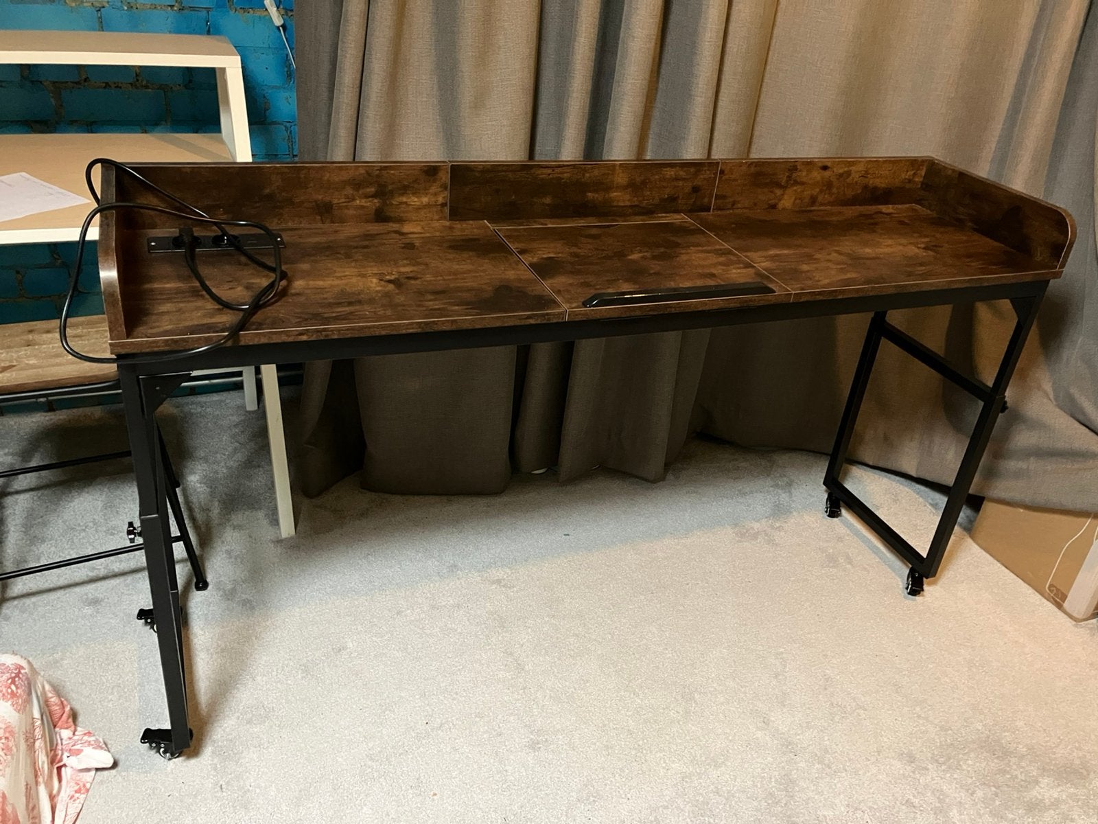 Dreamdesk sidetable, Huis en Inrichting, Tafels | Sidetables, Ophalen, 100 tot 150 cm, Zo goed als nieuw, 25 tot 50 cm
