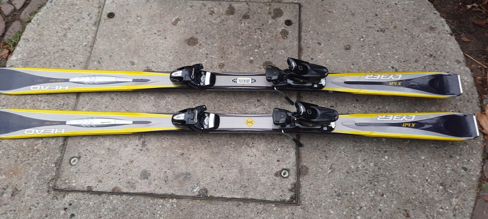 Head Cyber X60 Ski's met Tyrolia bindingen, Ophalen, 140 tot 160 cm, Gebruikt, Skiën