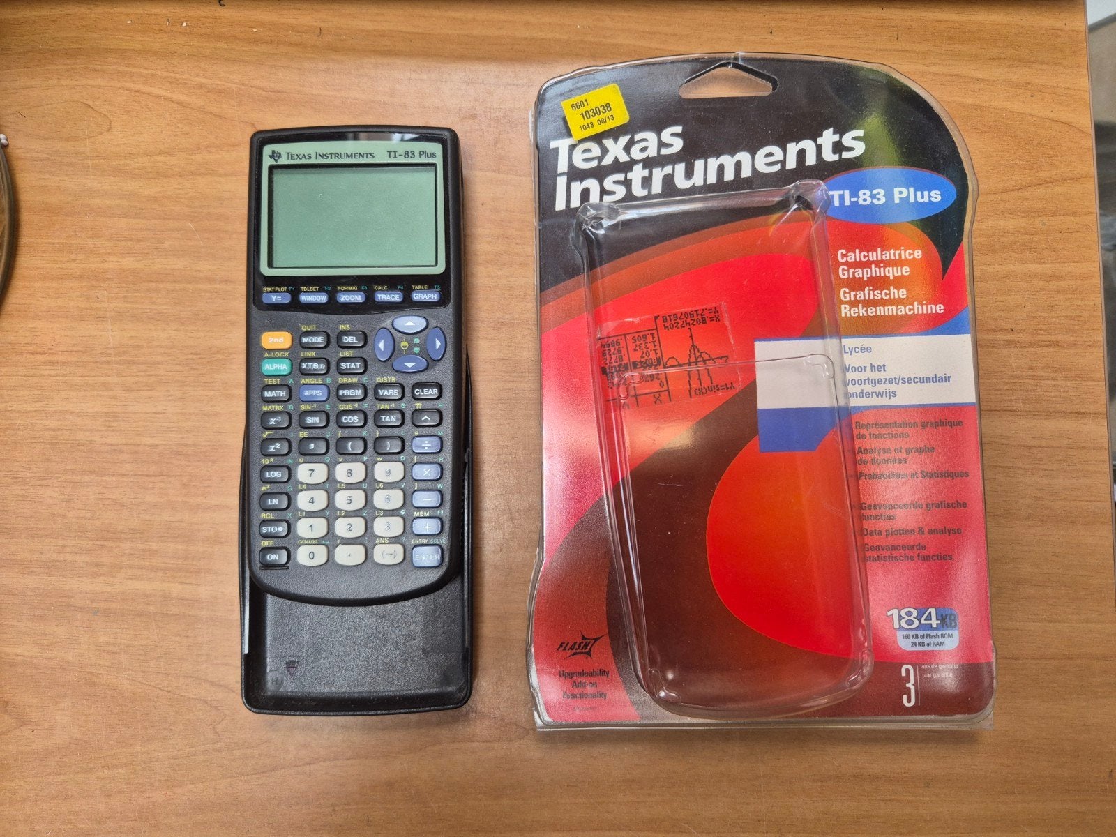 Grafische rekenmachine Texas Instruments TI-83 Plus, Ophalen, Grafische rekenmachine, Zo goed als nieuw