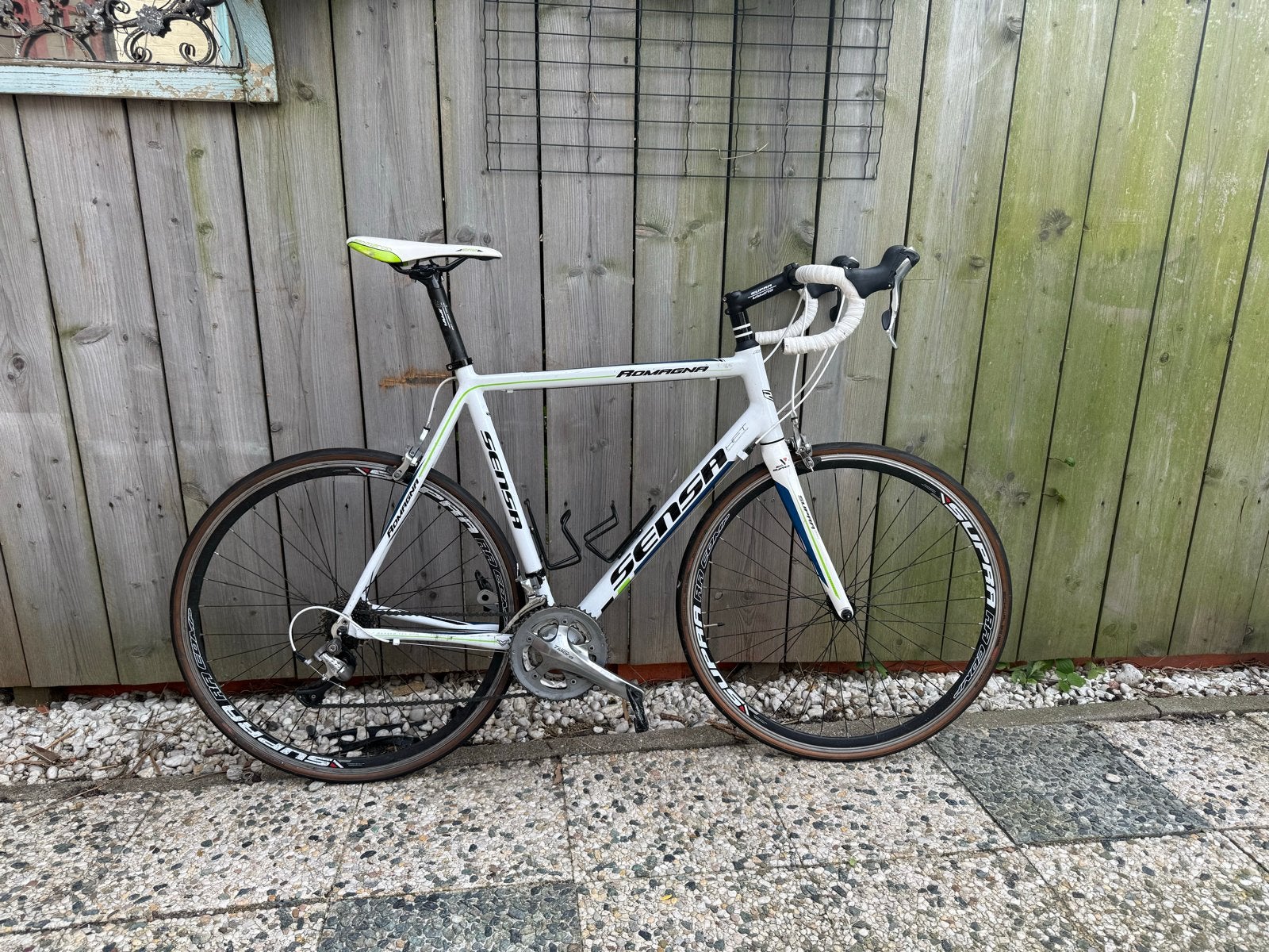 Sensa Romagna HFT wielrenfiets – framemaat 60 cm, 28 inch, Gebruikt, Aluminium, 15 tot 20 versnellingen