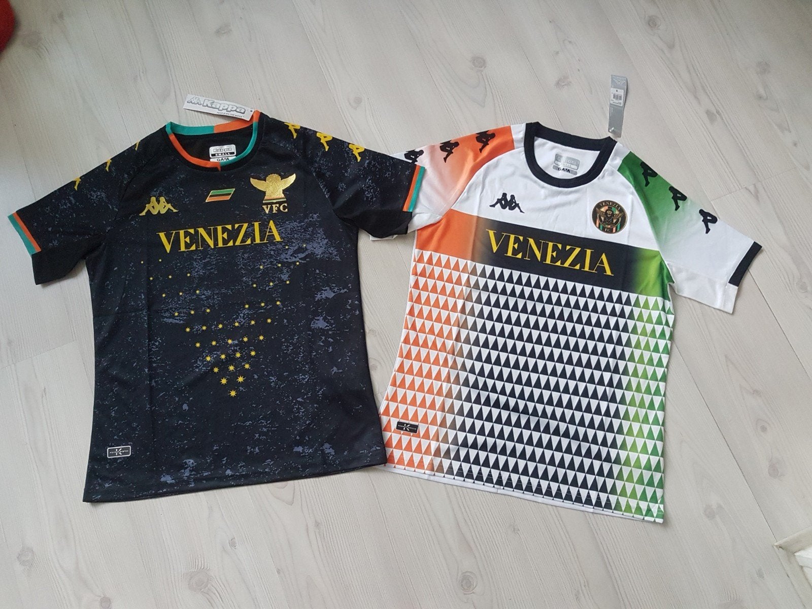 Venezia FC voetbalshirt home & awayshirt, Sport en Fitness, Voetbal, Ophalen of Verzenden, Nieuw