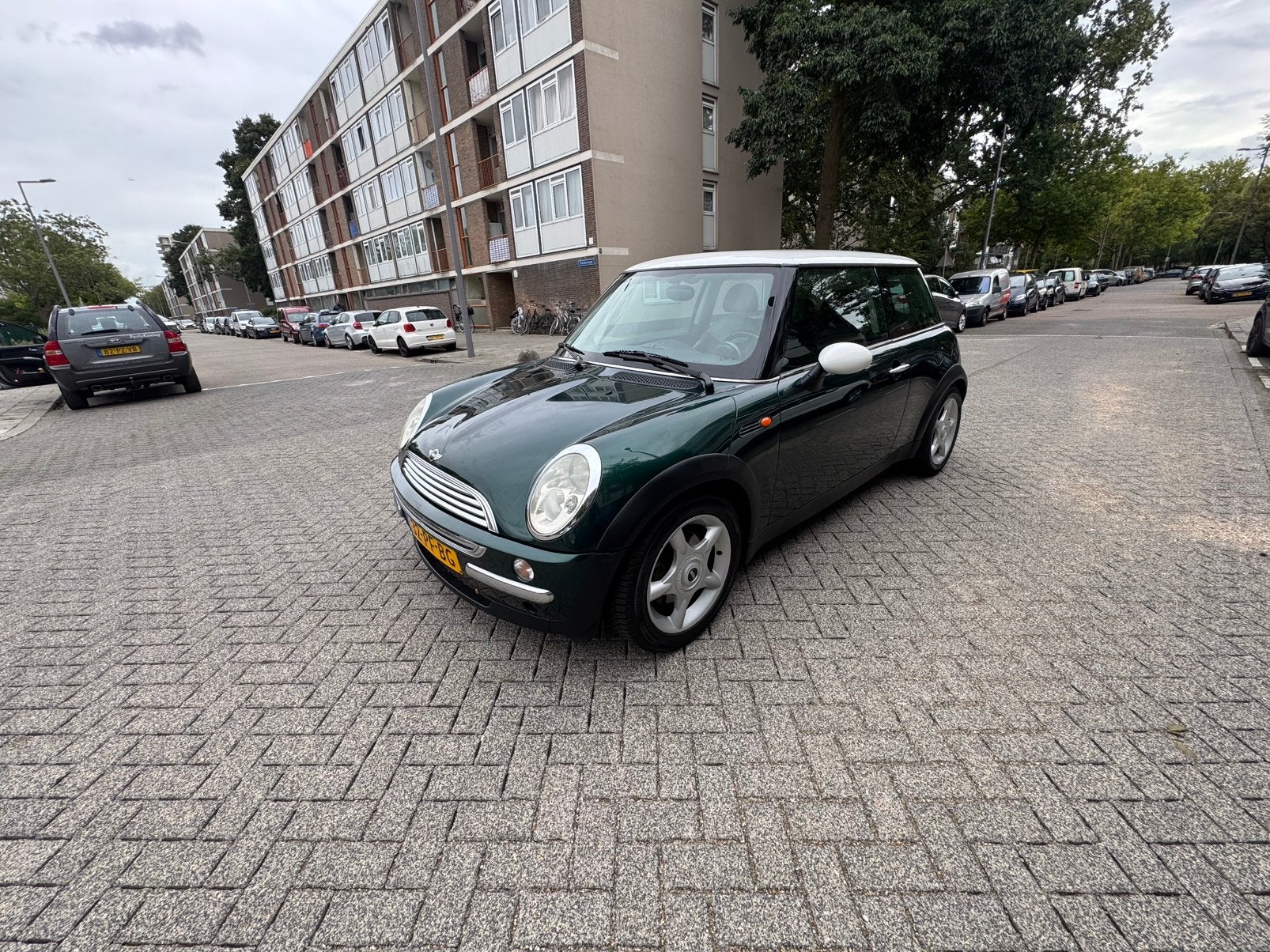 Mini cooper met nieuwe apk, Bedrijf, Te koop