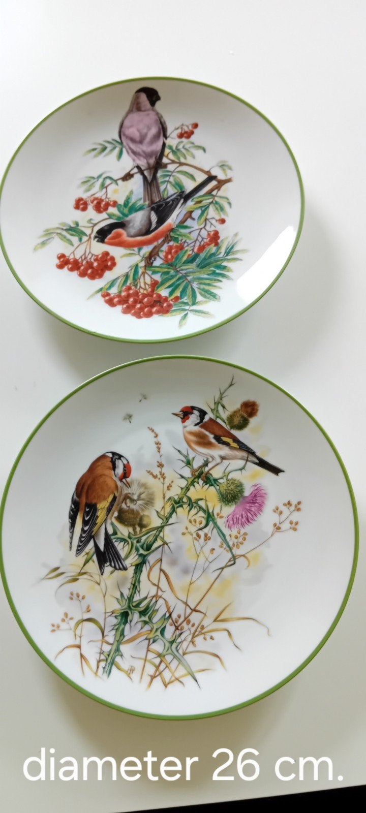 2 Brocante porseleinen borden, Ophalen of Verzenden