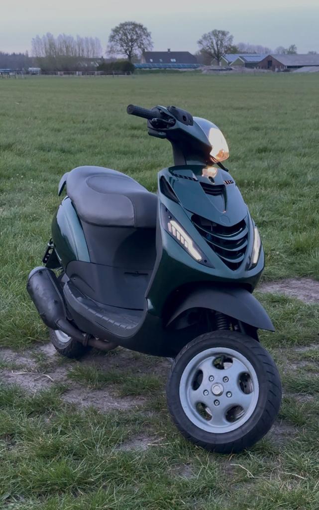 Piaggio zip 172cc | Geldig Bromkenteken |, Fietsen en Brommers, Ophalen, Tweetakt, Maximaal 45 km/u, Zip