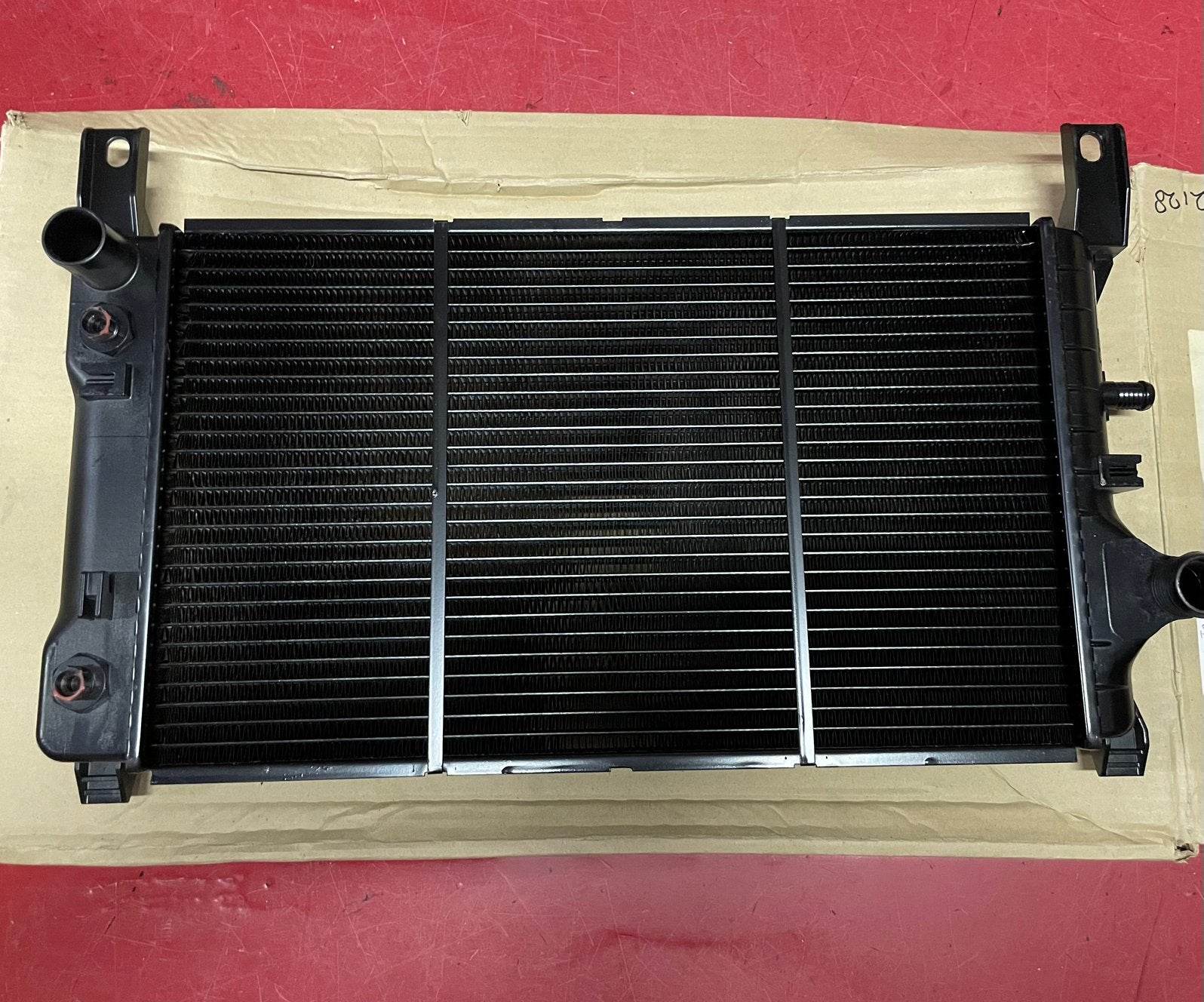 Nieuwe radiateur Ford Fiesta Mk3 CVH, Ophalen of Verzenden
