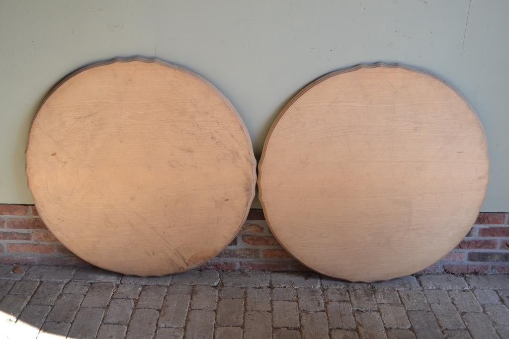 Set van 2 oude ronde eiken houten tafelbladen., 50 tot 100 cm, Zo goed als nieuw, Vier personen, Eikenhout