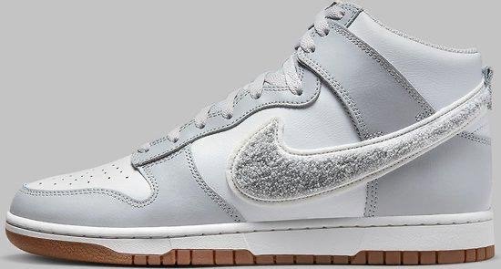 Nike Dunk High Up 'Light Smoke Grey' - Nieuw, Ophalen of Verzenden, Nieuw, Grijs, Sneakers of Gympen