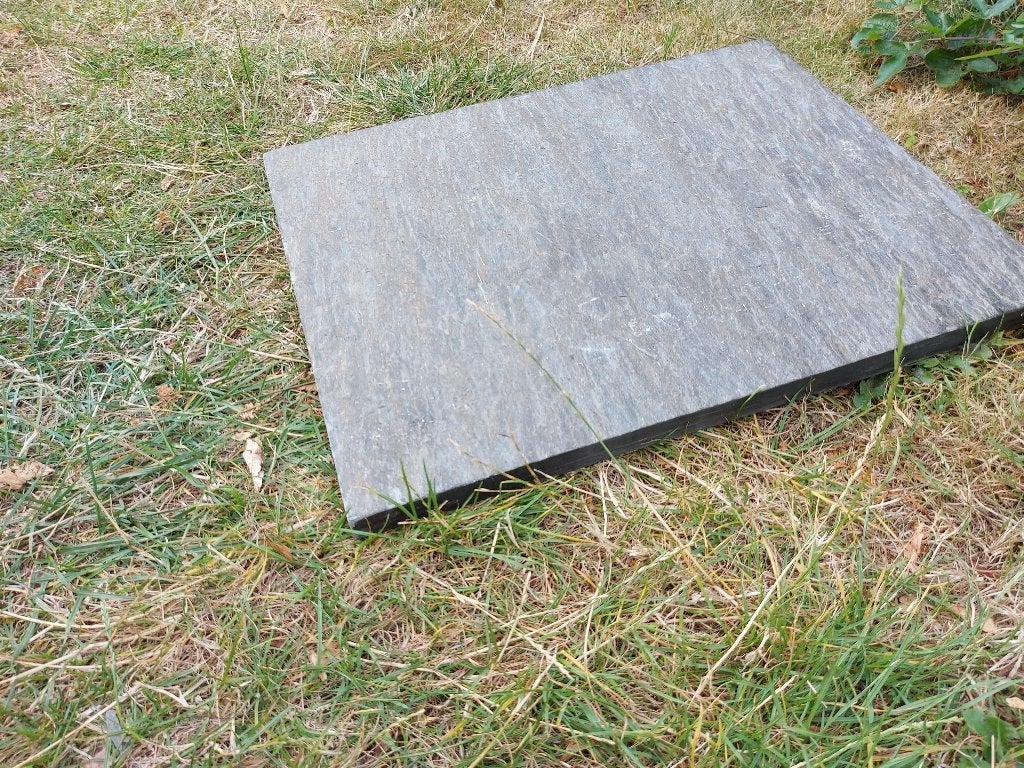 Natuurstenen plaat, 40 x 60 x 2,8 cm, geribbeld, Ophalen, Zo goed als nieuw, Overige materialen, 20 tot 50 mm