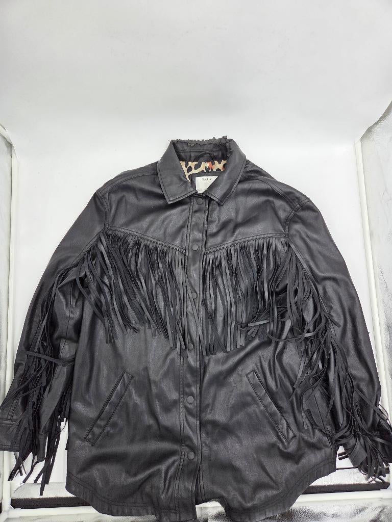 Zwarte fringe jas | Bershka | maat M/L | festival style, Maat 38/40 (M), Zwart, Nieuw, Bershka