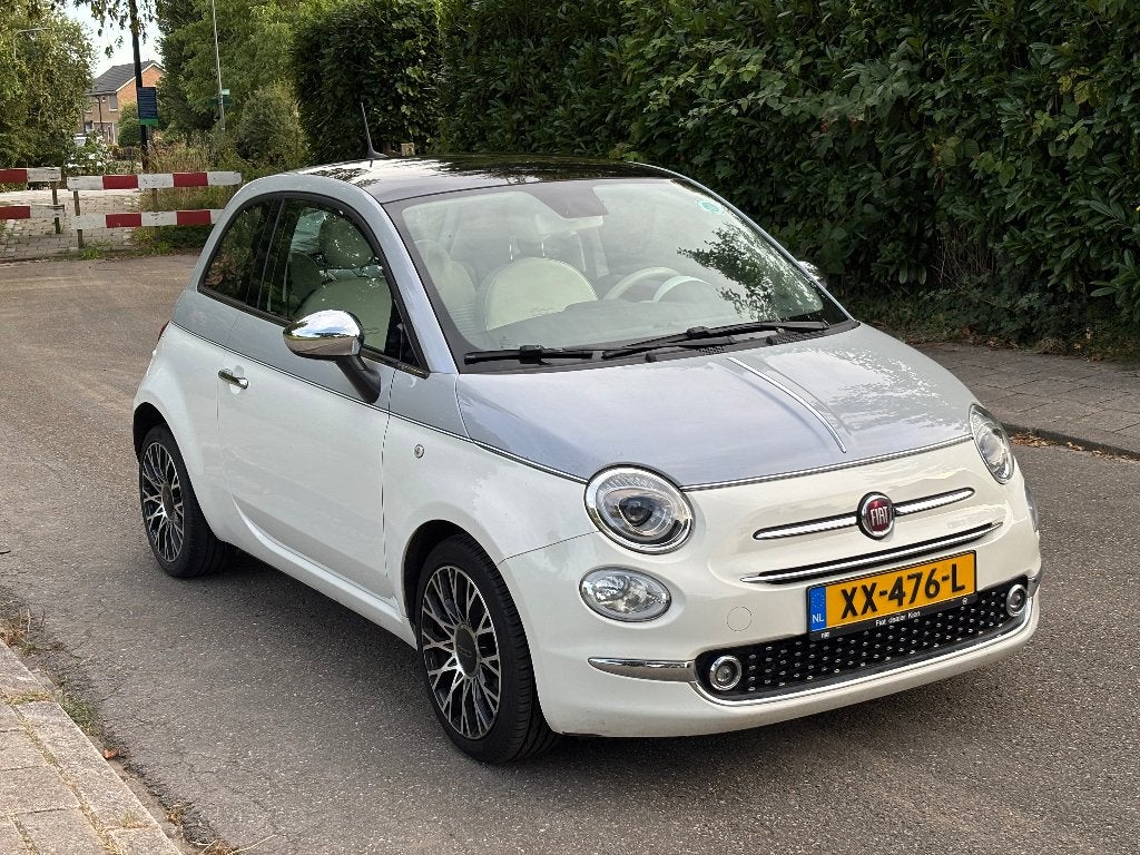 Fiat 500 Twinair Turbo 80pk 2019 Wit Collezione Primavera, Auto's, Achterwielaandrijving, 31 €/maand, Leder en Stof, Origineel Nederlands
