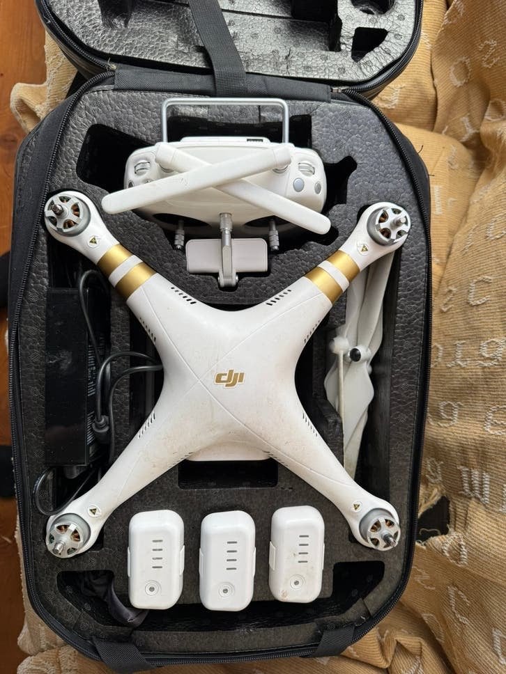 DJI Phantom 3 proffesional, zie teksf, Gebruikt, 30 tot 45 minuten, Cameradrone, 100 tot 1000 meter