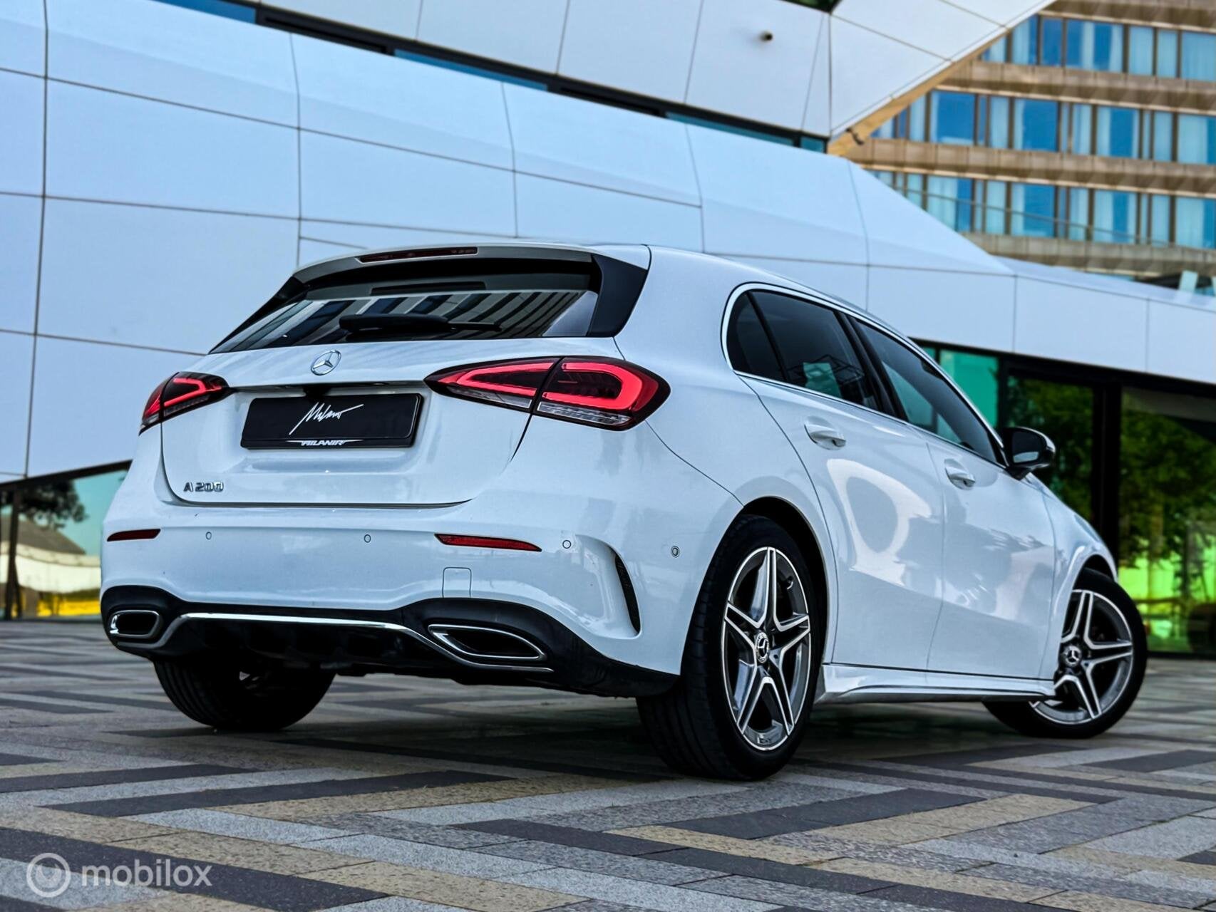 Mercedes A-klasse 200 AMG Line |Pano |Led |Stoelverwarming, Auto's, Voorwielaandrijving, Dealer onderhouden, Gebruikt, 4 cilinders