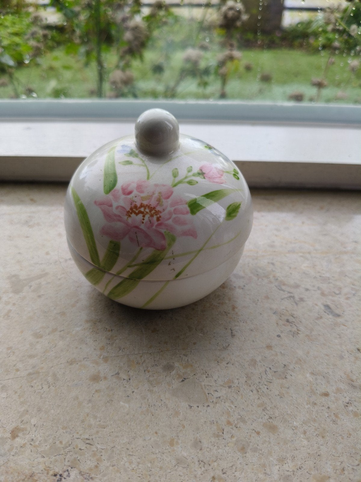 Decoratieve porseleinen pot met bloemenpatroon, Ophalen of Verzenden
