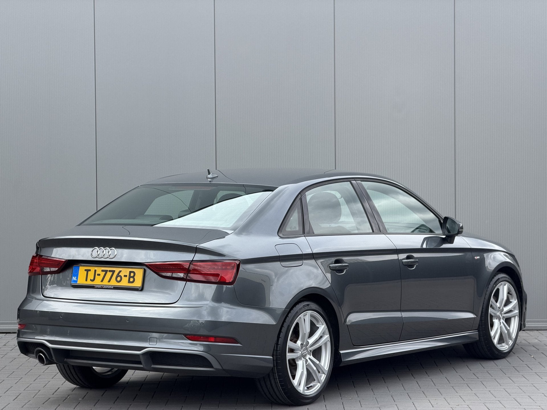 Audi A3 Limousine 1.0 TFSI Sport S Line Edition | 3x S-Line, Auto's, Audi, Voorwielaandrijving, 1160 kg, Gebruikt, Origineel Nederlands