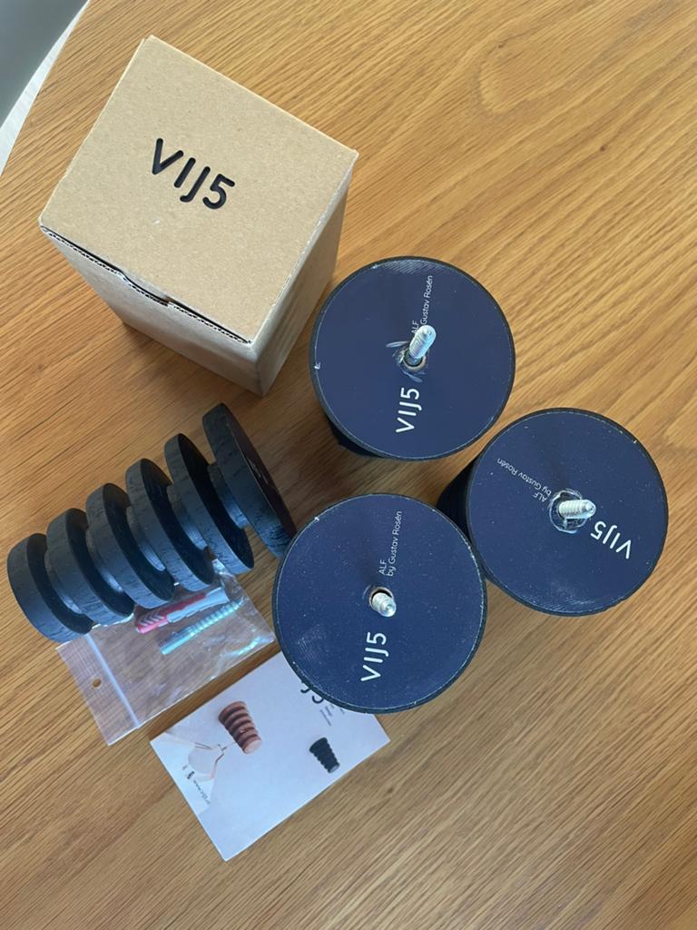 VIJ5 kapstok haak model Alf zwart, prijs per stuk. Nog 3 stk, Ophalen of Verzenden, Zo goed als nieuw, Wandkapstok, Minder dan 100 cm