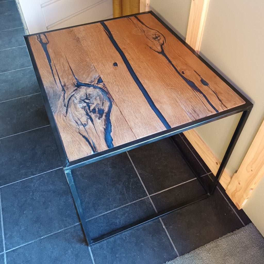 salontafel industrieel hout met staal en epoxy, Huis en Inrichting, 100 tot 150 cm, Zo goed als nieuw, Metaal, Rechthoekig