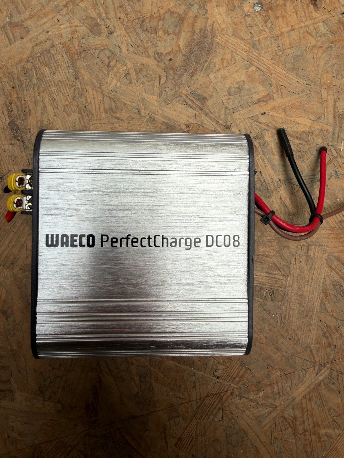 WAECO PerfectCharge DC 08 acculader, Ophalen of Verzenden, Gebruikt