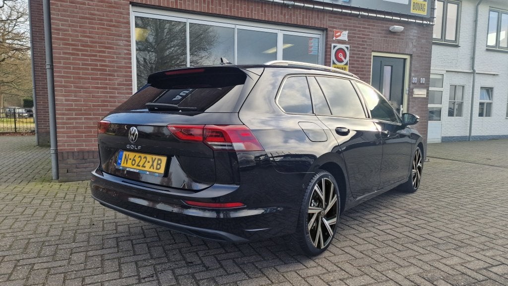 Volkswagen Golf Variant 1.0 TSI Life Business, Stoel&stuurve, Stof, Gebruikt, Zwart, Origineel Nederlands