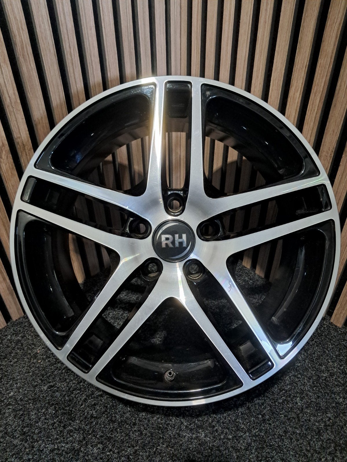 Foto 6 van 17 inch 5x114,3 Hyundai Kia Mazda etc... Zie advertentie