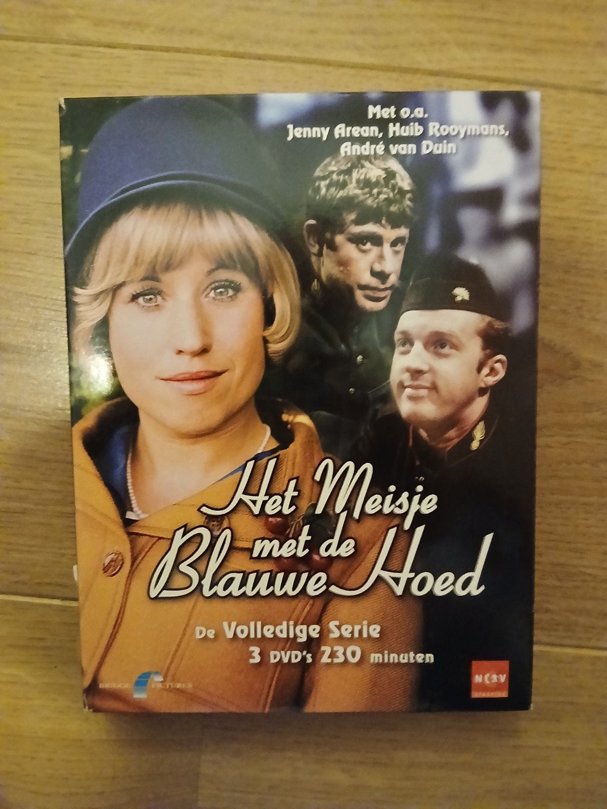 Het Meisje met de Blauwe Hoed - De Volledige Serie (3 DVD's), Gebruikt, Alle leeftijden, Komedie, Complete serie