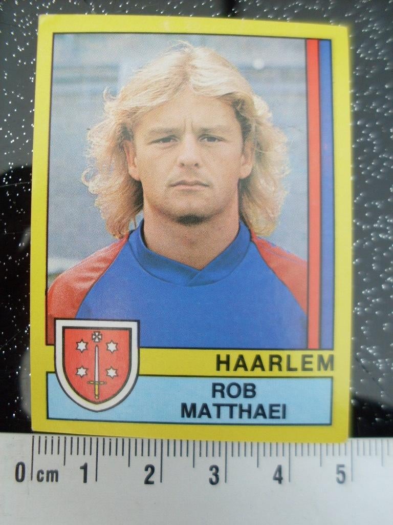 panini sticker voetbal 90 haarlem Rob Matthaei nr 105, Verzenden, Zo goed als nieuw, Overige binnenlandse clubs, Poster, Plaatje of Sticker