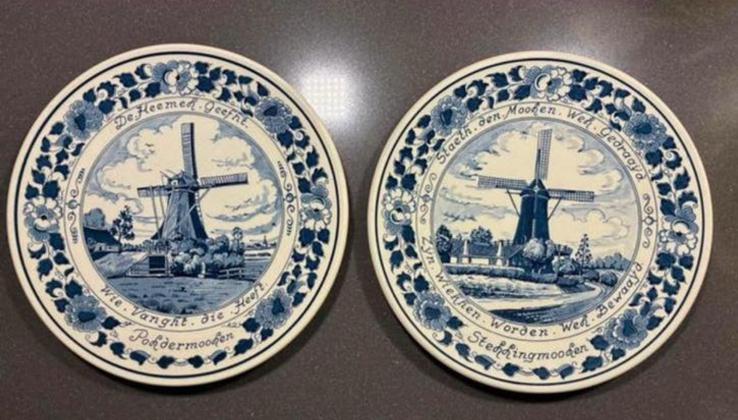 'Royal Goedewaagen "Blue Delft" wandborden met molens., Antiek en Kunst, Ophalen of Verzenden