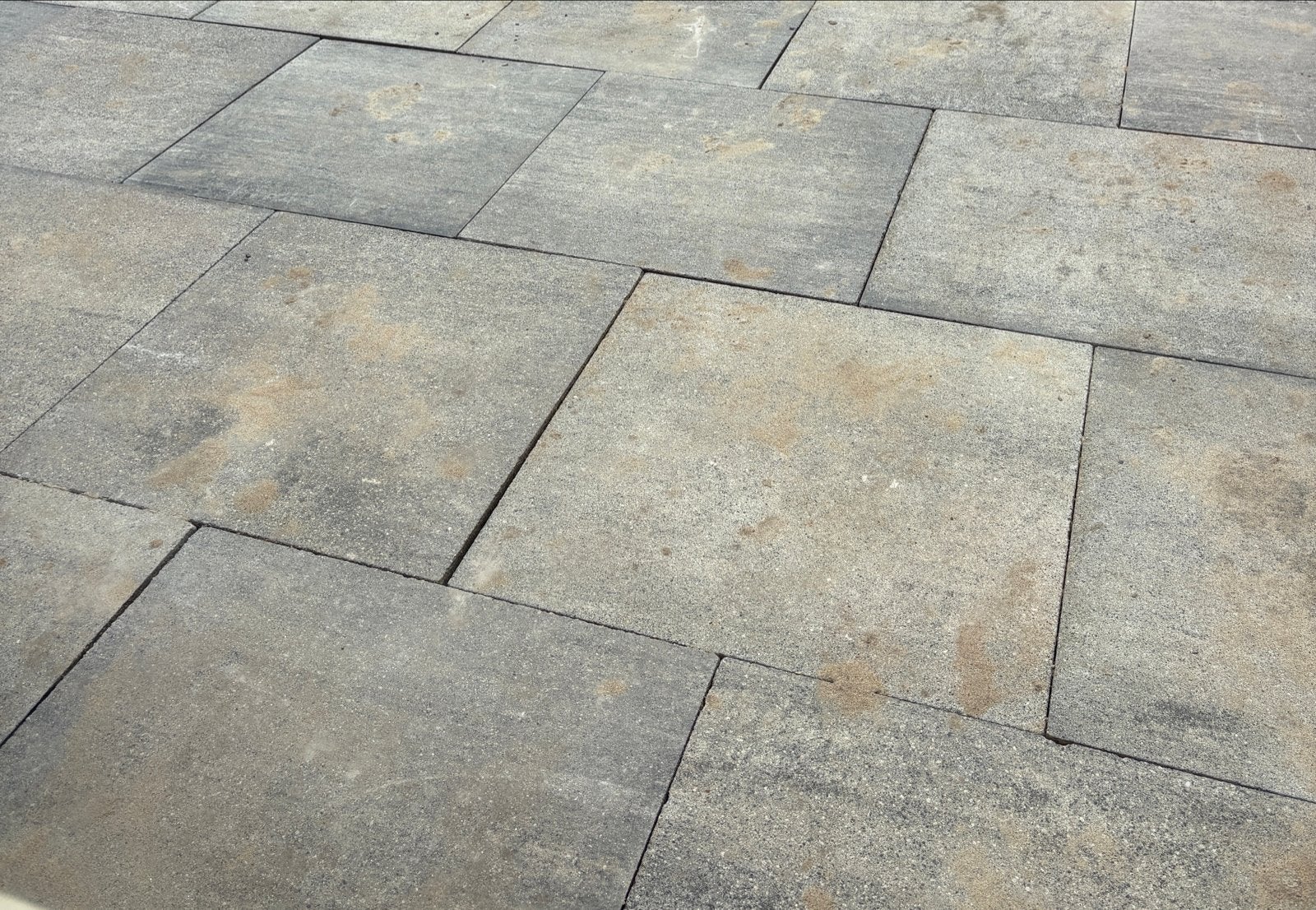 25 gebruikte 60x60 betontegels, Tuin en Terras, Tegels en Klinkers, Ophalen, Gebruikt, 10 m² of meer, Beton