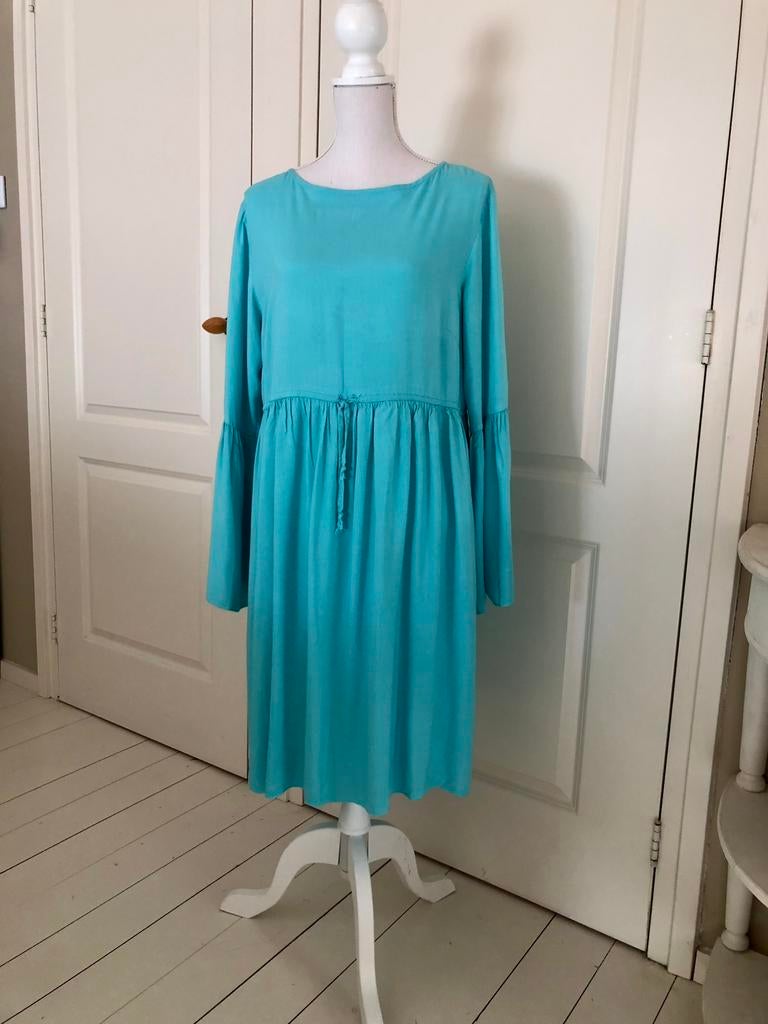 Hot Lava Jurk / XL / Turquoise, Blauw, Maat 46/48 (XL) of groter, Ophalen of Verzenden, Zo goed als nieuw