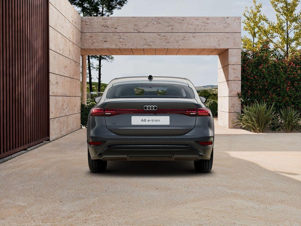 Audi A6 Sportback e-tron edition 83 kWh | €839,- Huiskes-K, Auto's, Audi, Automaat, 286 pk, Zilver of Grijs, Automatische klimaatregeling