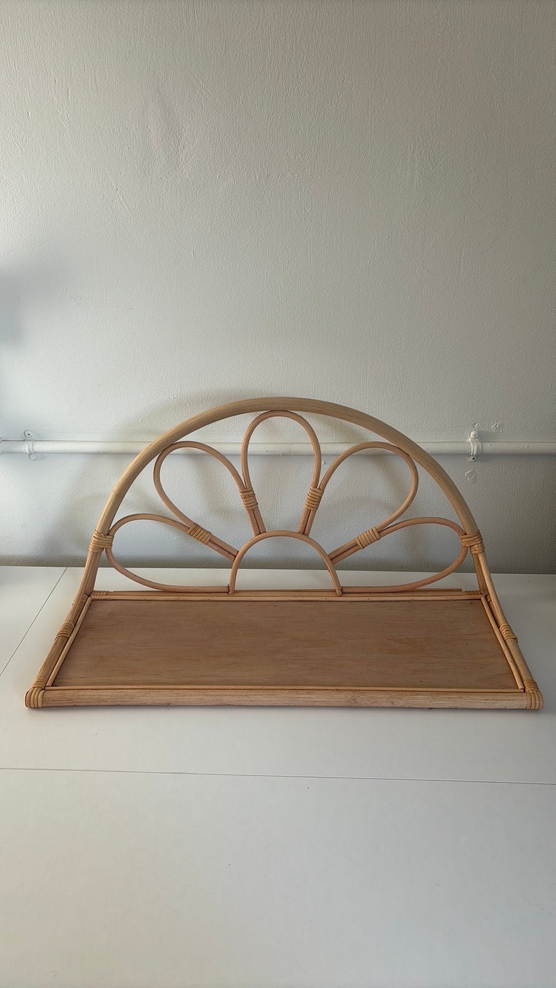 Rotan wandplank kinderkamer 35 cm, Ophalen of Verzenden, Zo goed als nieuw