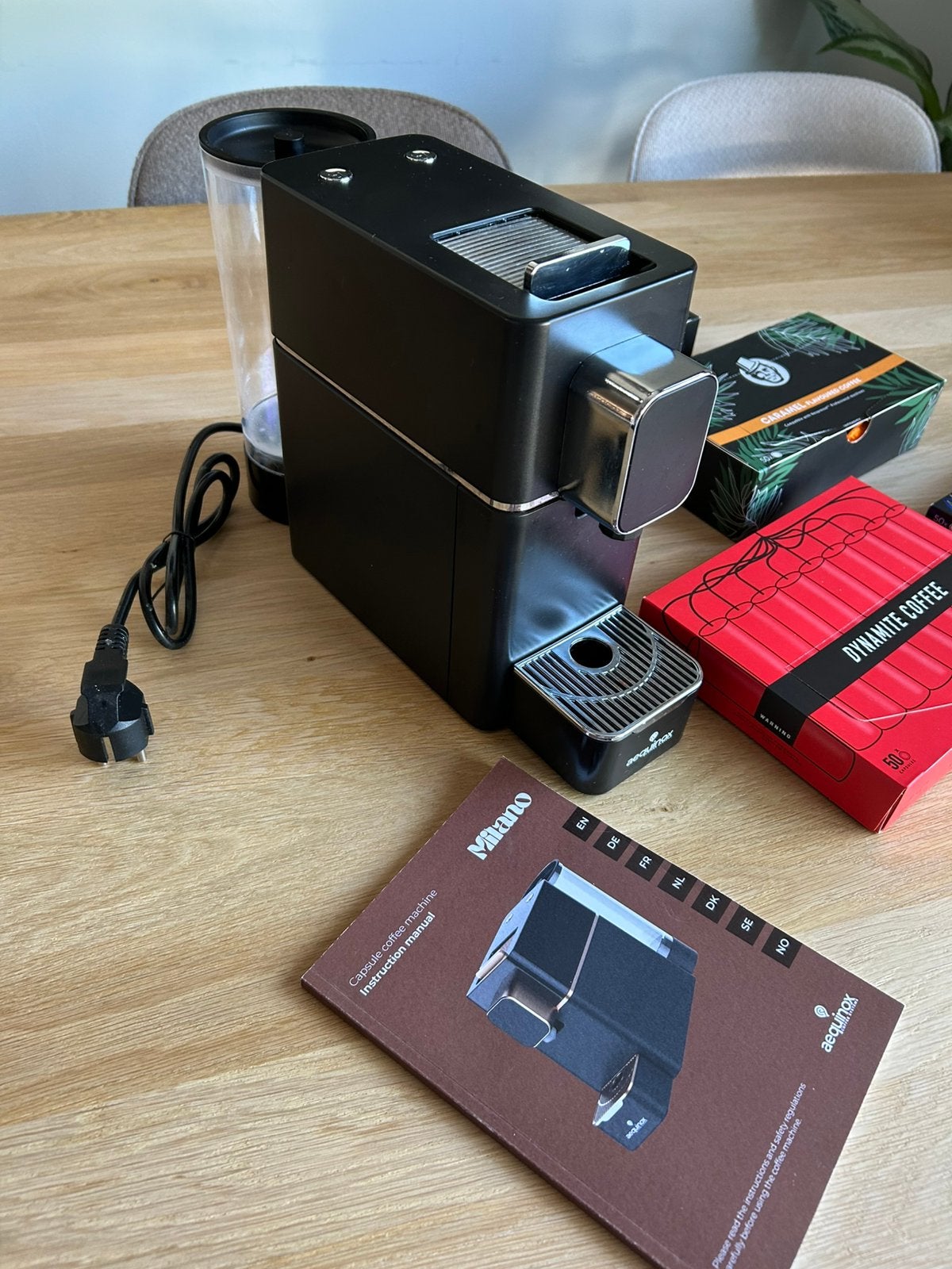 Koffiemachine en koffie nespresso professional, Ophalen, Gebruikt
